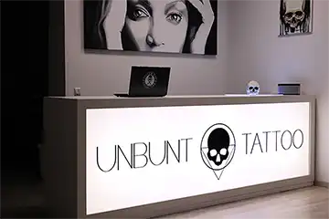 unbunt-tattoo-empfangsbereich